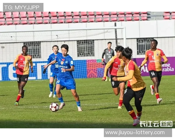 武汉女足主帅：展望新赛季目标明确团队凝聚力提升