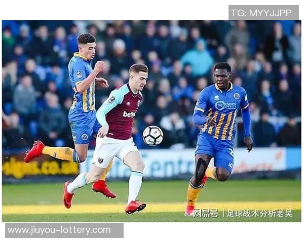 伯顿与布流浪的精彩对决分析与战术探讨 伯顿与布流浪的精彩对决分析与战术探讨